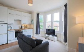 Lovely One Bed Apartment In Guildford